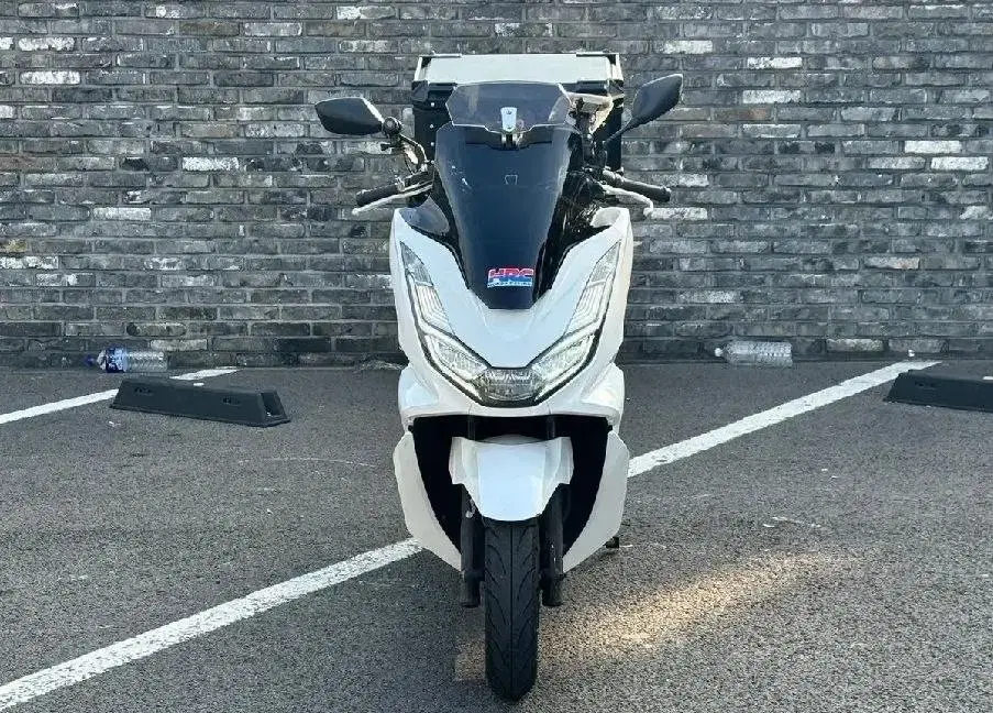 Pcx125 ABS 21년식 깔끔하고 컨디션좋은 바이크 판매